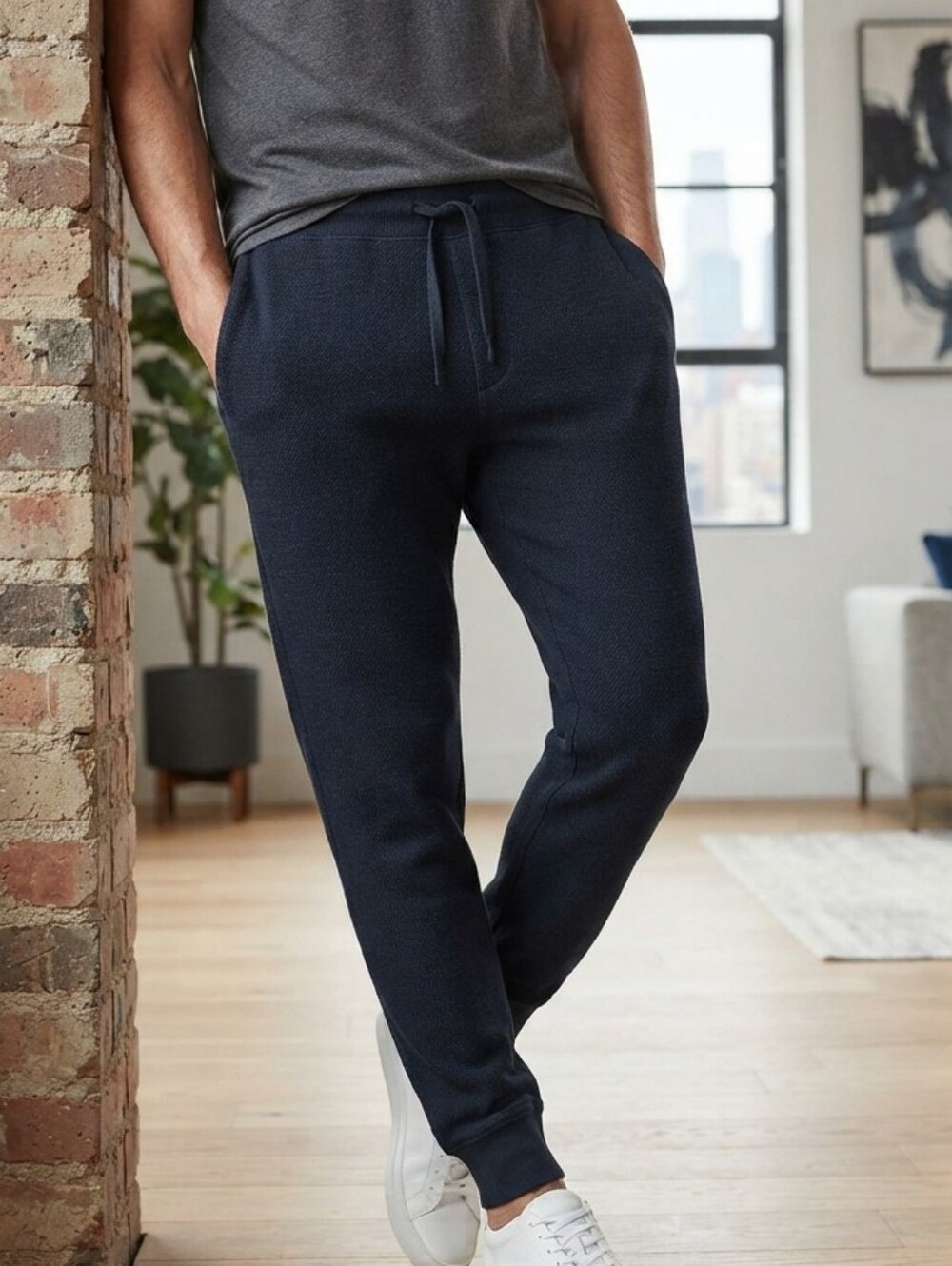 Lole Men's Black  Joggers Size Small W 15" R 12" I 29"